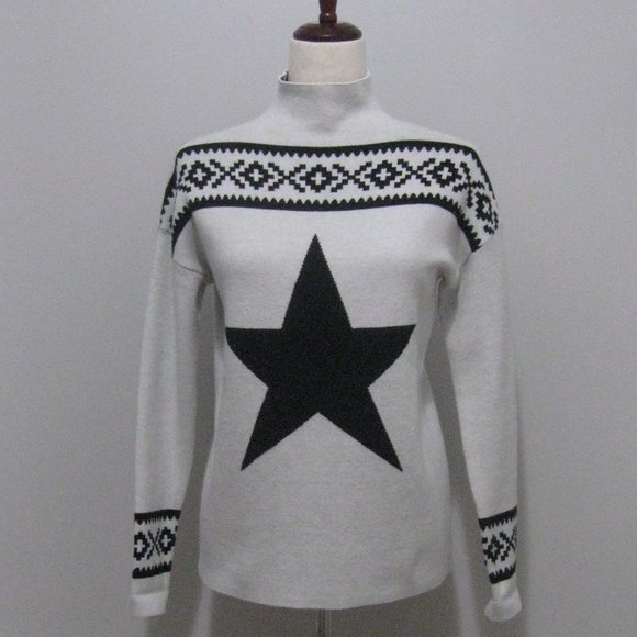 Tahari Sweaters - Tahari Soft Knit Mock Neck Pullover Oatmeal with Black Lone Star sz XS